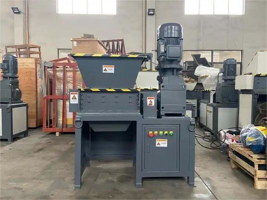 Mesin penghancur busa kain tekstil kecil mesin granulator ban limbah double shaft