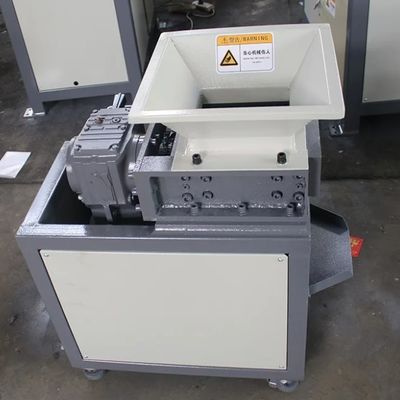 Kompak Twin Shaft PCB Board Shredder Mesin Untuk Limbah Baja