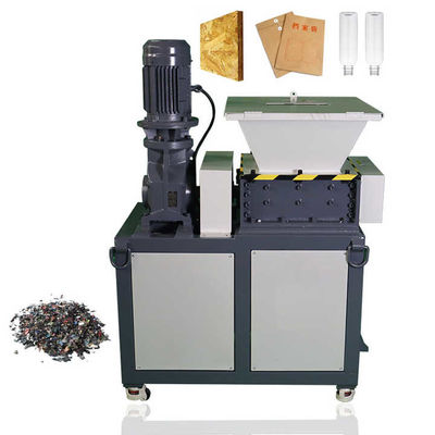 1000kg/jam Mesin penghancur daur ulang Double Shaft Botol plastik Mobile Scrap Shredder